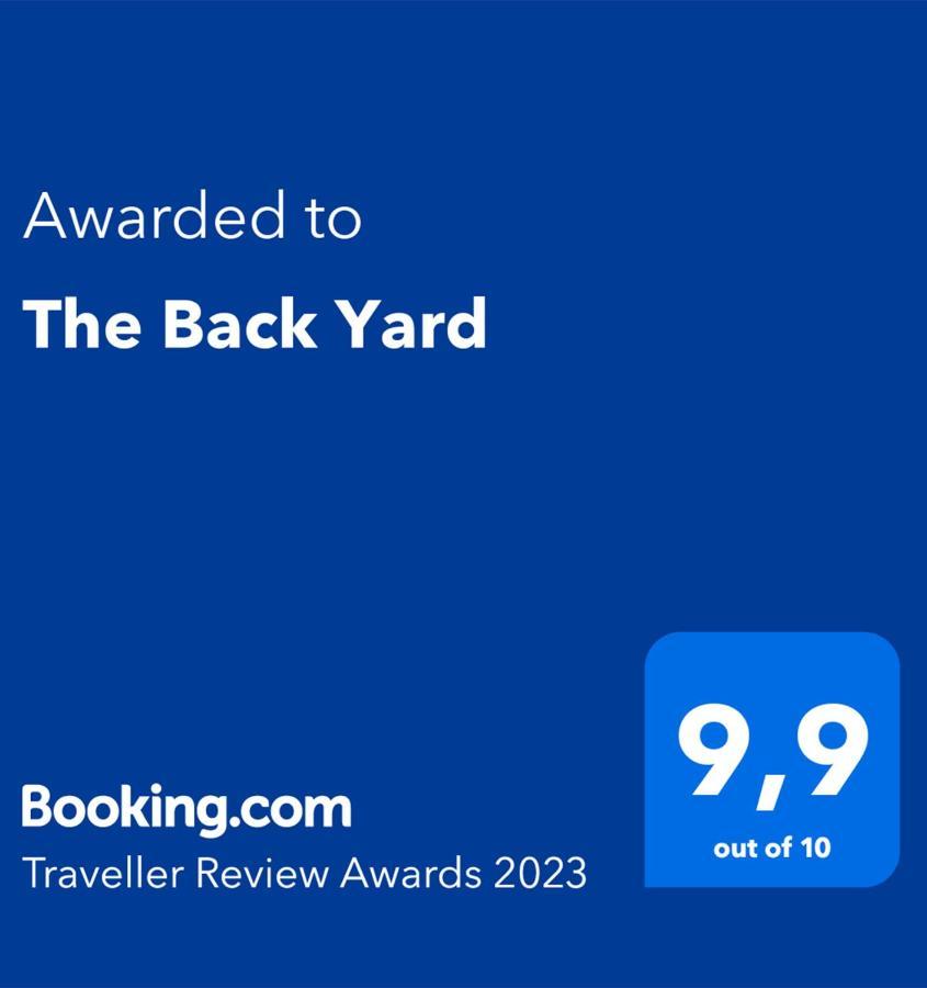 The Back Yard Apartment Kardamena  ภายนอก รูปภาพ